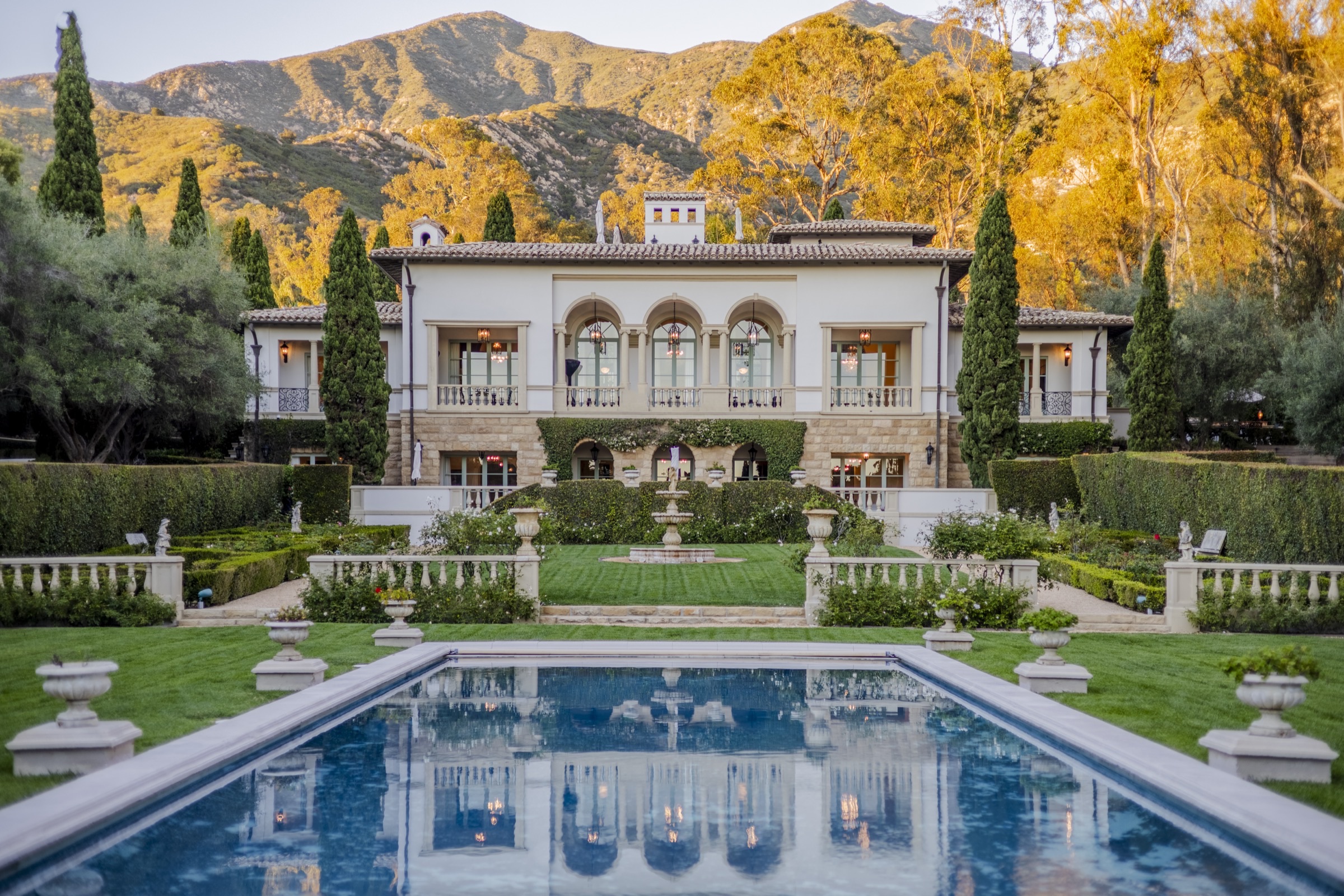 751 San Ysidro Rd — Front